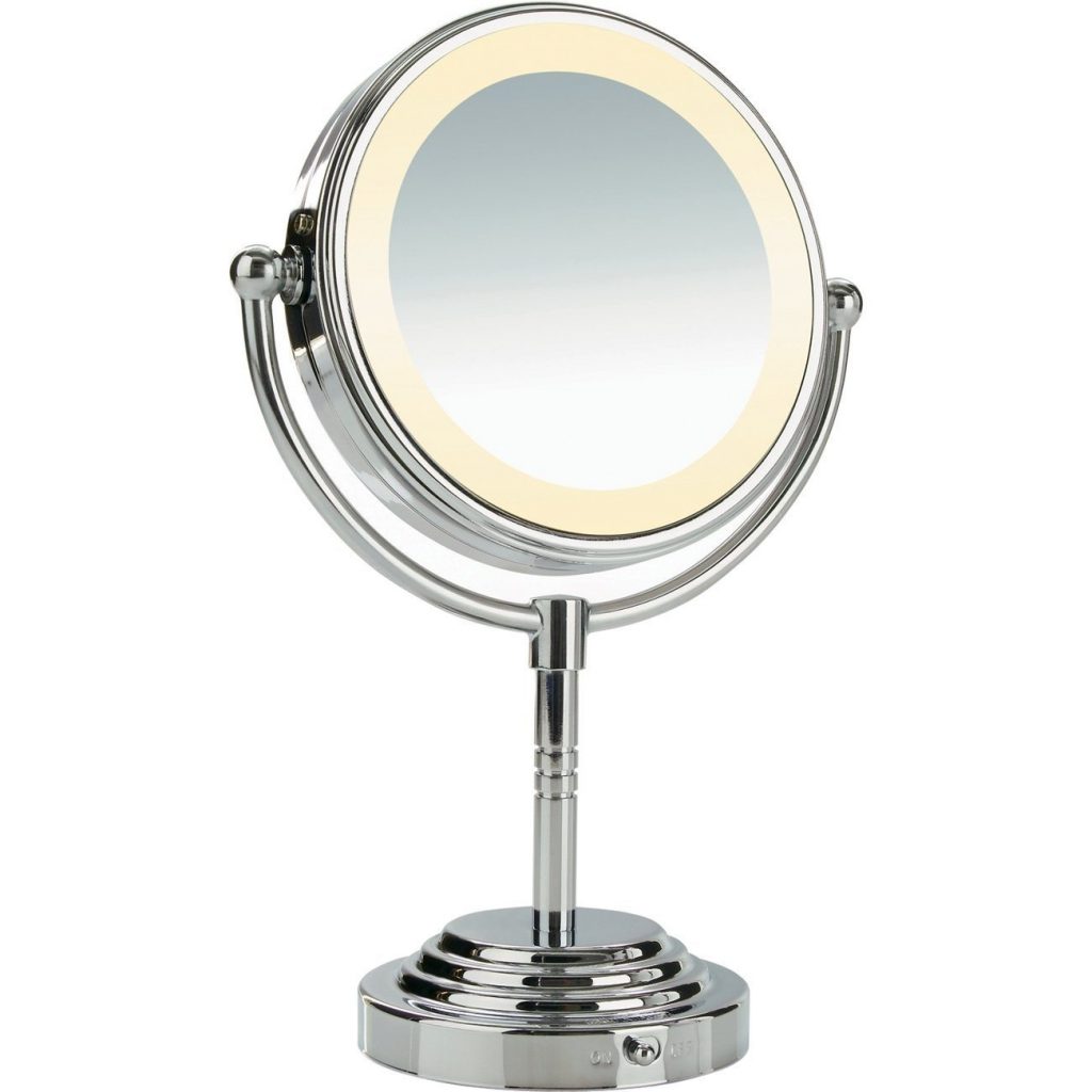 10 Best Lighted Makeup Mirrors Reviewed [Updated 2022]
